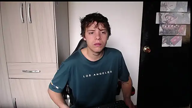 Snapshot of Santiago_kiler chatting on December 22, 2025, 3:56 pm Santiago kiler online show from December 22, 2025, 3:56 pm