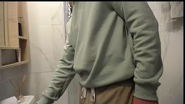 Snapshot of Santiago_kiler chatting on October 23, 2025, 11:31 am Santiago kiler online show from October 23, 2025, 11:31 am