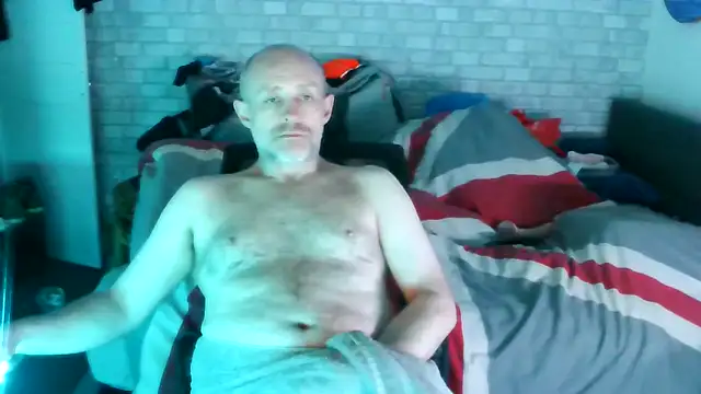 Snapshot of HnH69 chatting on February 19, 2026, 5:37 am HnH69 online show from February 19, 2026, 5:37 am