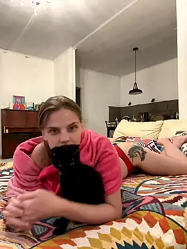 Snapshot of LeyaJohnson chatting on October 25, 2025, 3:45 pm LeyaJohnson online show from October 25, 2025, 3:45 pm