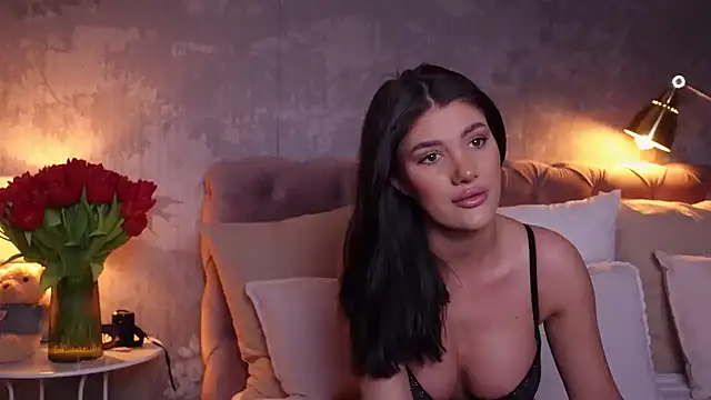 Snapshot of AngelaFay chatting on January 18, 2025, 5:20 am AngelaFay online show from January 18, 2025, 5:20 am