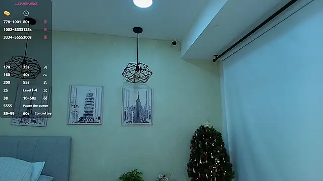 Sassy--Girl online show from November 24, 2025, 9:48 pm