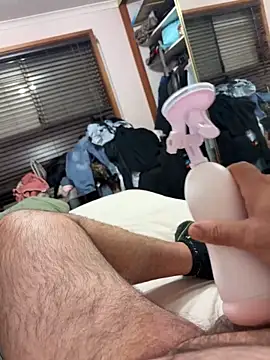 Snapshot of hairysmallcockguy chatting on April 15, 2026, 9:26 am hairysmallcockguy online show from April 15, 2026, 9:26 am