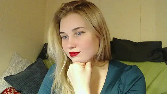 mmmPinUpGirl online show from October 8, 2025, 5:57 pm