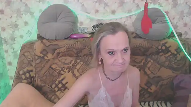 MissBekker online show from January 13, 2026, 10:08 am