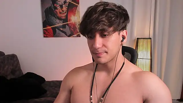 Snapshot of AlexRivera6 chatting on June 3, 2026, 7:18 pm AlexRivera6 online show from June 3, 2026, 7:18 pm