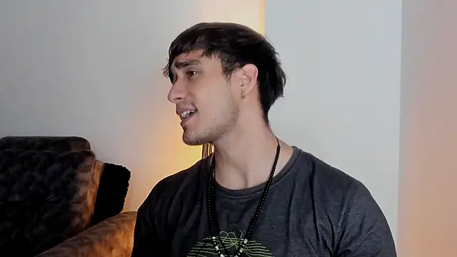 AlexRivera6 online show from November 24, 2025, 7:47 pm