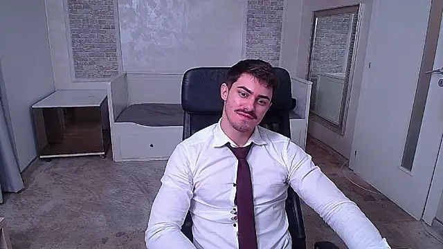 WilsonJules online show from January 22, 2025, 11:32 pm