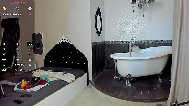 WilsonJules online show from October 12, 2025, 4:36 am