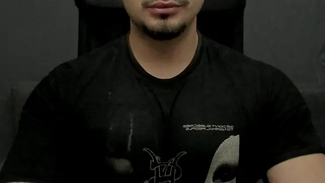 TonyWilcox online show from December 15, 2025, 6:08 am