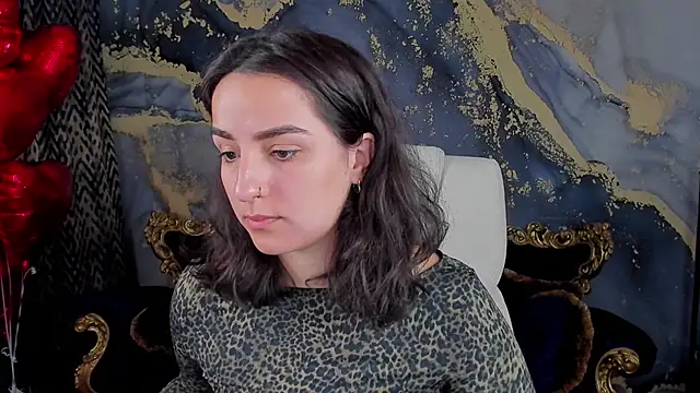 Snapshot of Daphne_Moss chatting on February 20, 2025, 2:13 pm Daphne Moss online show from February 20, 2025, 2:13 pm