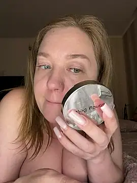 BBWOOW online show from March 18, 2025, 5:33 pm