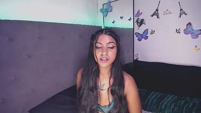 Snapshot of Delilah_Blazee chatting on October 30, 2025, 4:33 am Delilah Blazee online show from October 30, 2025, 4:33 am