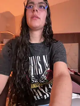  Niah  online show from February 11, 2026, 9:14 pm