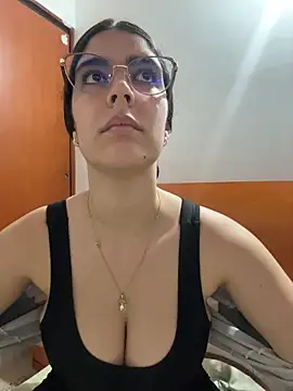  Niah  online show from February 24, 2026, 7:26 pm