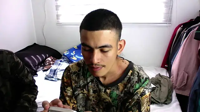 sorry-mom69 online show from October 19, 2025, 6:43 pm