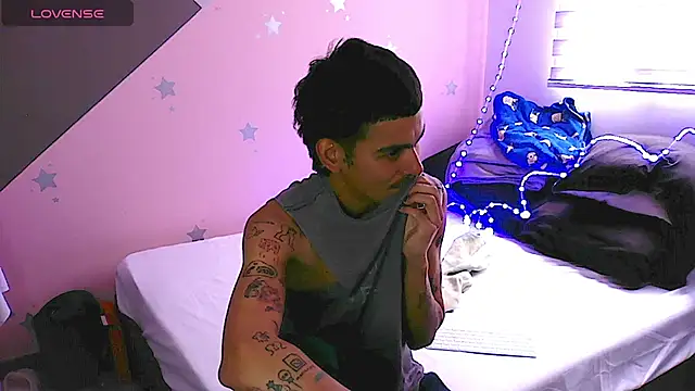 sorry-mom69 online show from December 1, 2024, 6:02 pm