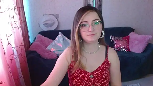 Arielsssplash online show from June 2, 2026, 5:40 am