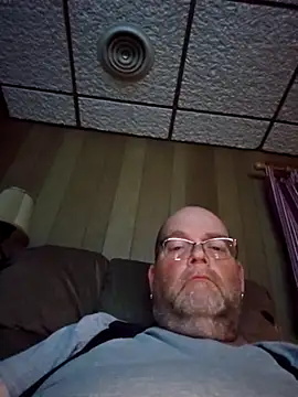 Snapshot of mrwizard4570 chatting on May 4, 2026, 4:49 am mrwizard4570 online show from May 4, 2026, 4:49 am