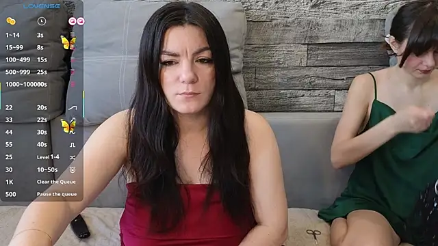 Vika loves you online show from April 3, 2026, 2:29 am