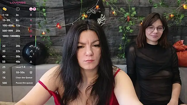 Vika loves you online show from October 31, 2025, 3:03 am