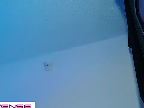 Leon Wild online show from April 8, 2026, 2:24 am