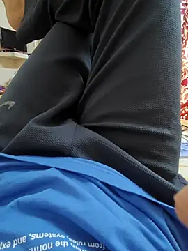 Snapshot of Pink_head_dick chatting on May 18, 2026, 5:56 am Pink head dick online show from May 18, 2026, 5:56 am