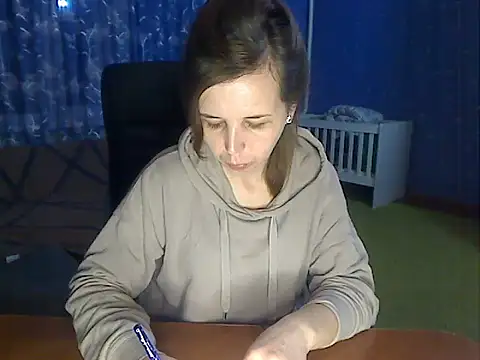 Snapshot of loveis007 chatting on November 26, 2025, 2:33 am loveis007 online show from November 26, 2025, 2:33 am