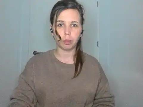 Snapshot of loveis007 chatting on March 20, 2025, 11:45 pm loveis007 online show from March 20, 2025, 11:45 pm