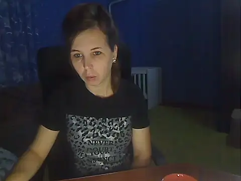 Snapshot of loveis007 chatting on November 23, 2025, 3:27 am loveis007 online show from November 23, 2025, 3:27 am