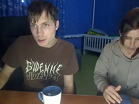 Snapshot of loveis007 chatting on November 13, 2025, 10:24 pm loveis007 online show from November 13, 2025, 10:24 pm