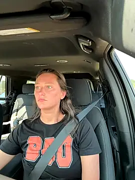 Snapshot of triple34D chatting on September 19, 2025, 6:34 pm triple34D online show from September 19, 2025, 6:34 pm