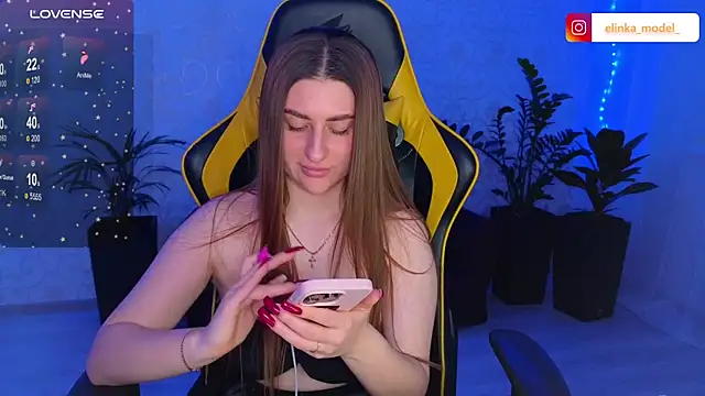 Elishka  online show from February 19, 2025, 10:42 pm