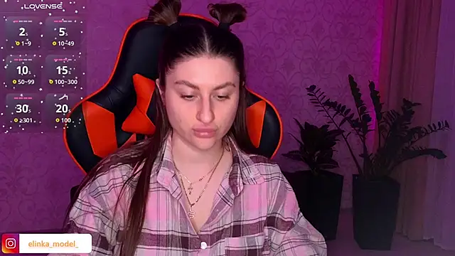 Elishka  online show from September 25, 2025, 8:59 pm