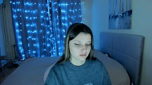 Snapshot of SoniNesti chatting on February 4, 2025, 3:15 pm SoniNesti online show from February 4, 2025, 3:15 pm