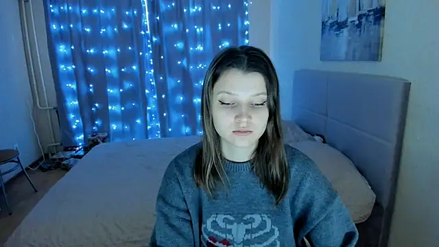 Snapshot of SoniNesti chatting on February 14, 2025, 12:36 pm SoniNesti online show from February 14, 2025, 12:36 pm