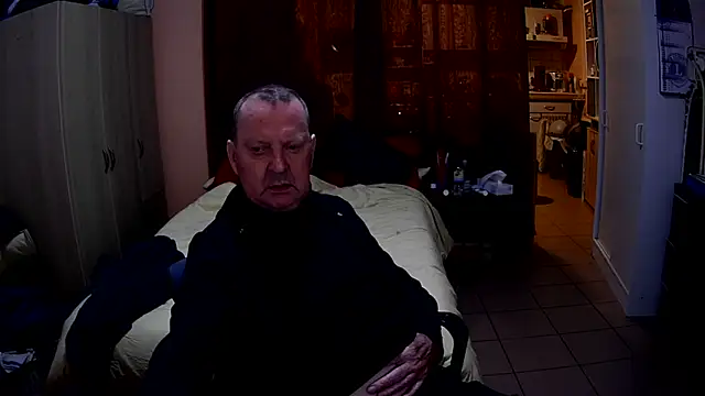 Snapshot of passifsoumis1963 chatting on November 9, 2025, 7:07 pm passifsoumis1963 online show from November 9, 2025, 7:07 pm