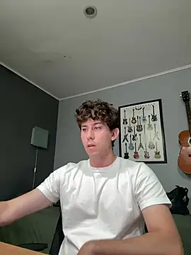 Snapshot of saint_not chatting on February 6, 2026, 11:45 pm saint not online show from February 6, 2026, 11:45 pm