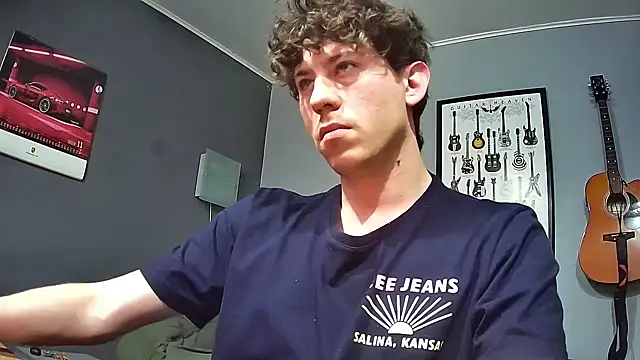 Snapshot of saint_not chatting on October 26, 2025, 10:43 pm saint not online show from October 26, 2025, 10:43 pm