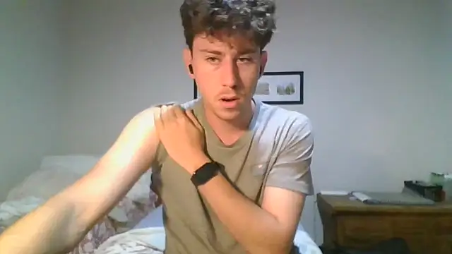 Snapshot of saint_not chatting on January 6, 2026, 4:55 pm saint not online show from January 6, 2026, 4:55 pm