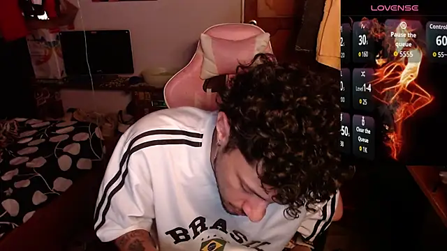 Snapshot of Apolo_S chatting on February 27, 2026, 6:57 am Apolo S online show from February 27, 2026, 6:57 am