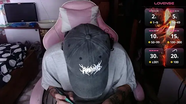 Snapshot of Apolo_S chatting on February 4, 2026, 1:50 pm Apolo S online show from February 4, 2026, 1:50 pm