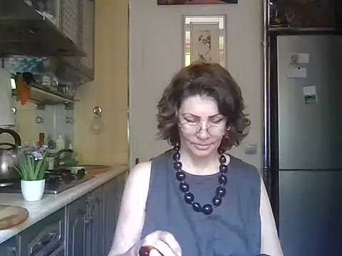 Snapshot of Baby-Matilda chatting on July 15, 2026, 9:38 am Baby-Matilda online show from July 15, 2026, 9:38 am