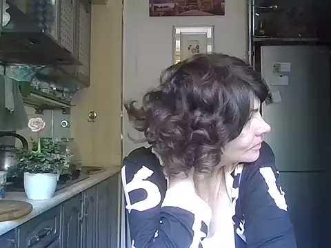Snapshot of Baby-Matilda chatting on May 20, 2026, 9:28 am Baby-Matilda online show from May 20, 2026, 9:28 am