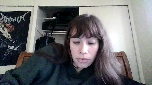 petitedoll29 online show from December 6, 2024, 10:57 pm