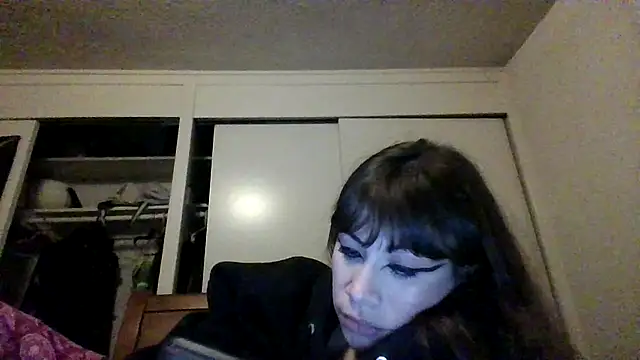 petitedoll29 online show from December 16, 2024, 3:51 am