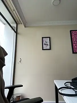 isabella jade online show from September 20, 2025, 1:49 pm