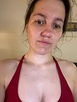 Snapshot of Nicole-Ray chatting on September 8, 2025, 9:25 pm Nicole-Ray online show from September 8, 2025, 9:25 pm