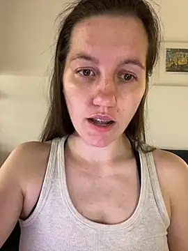 Snapshot of Nicole-Ray chatting on September 12, 2025, 6:07 pm Nicole-Ray online show from September 12, 2025, 6:07 pm