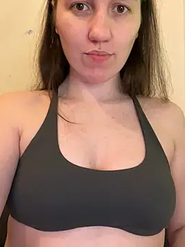 Snapshot of Nicole-Ray chatting on January 20, 2025, 10:04 pm Nicole-Ray online show from January 20, 2025, 10:04 pm